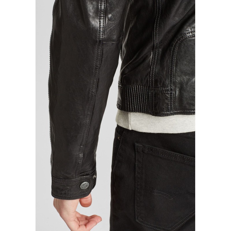 Geaca de Piele Barbati Gipsy Neagra GMTayson LONTV – IMBRACAMINTE Geaca de Piele Barbati Gipsy Neagra GMTayson LONTV – IMBRACAMINTE