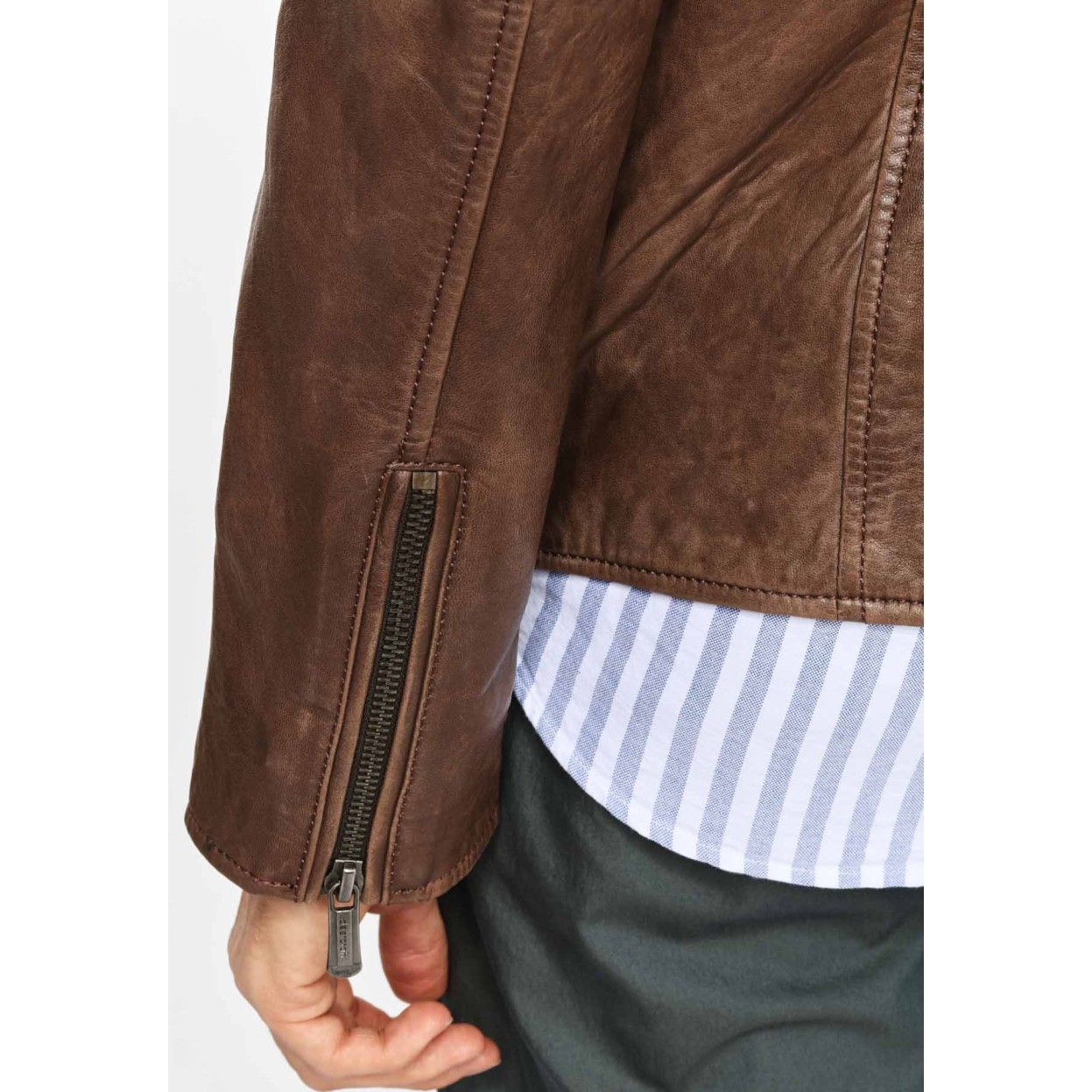 Geaca de Piele Naturala Barbati Gipsy Maro Antic Sunray LACOV – IMBRACAMINTE Geaca de Piele Naturala Barbati Gipsy Maro Antic Sunray LACOV – IMBRACAMINTE