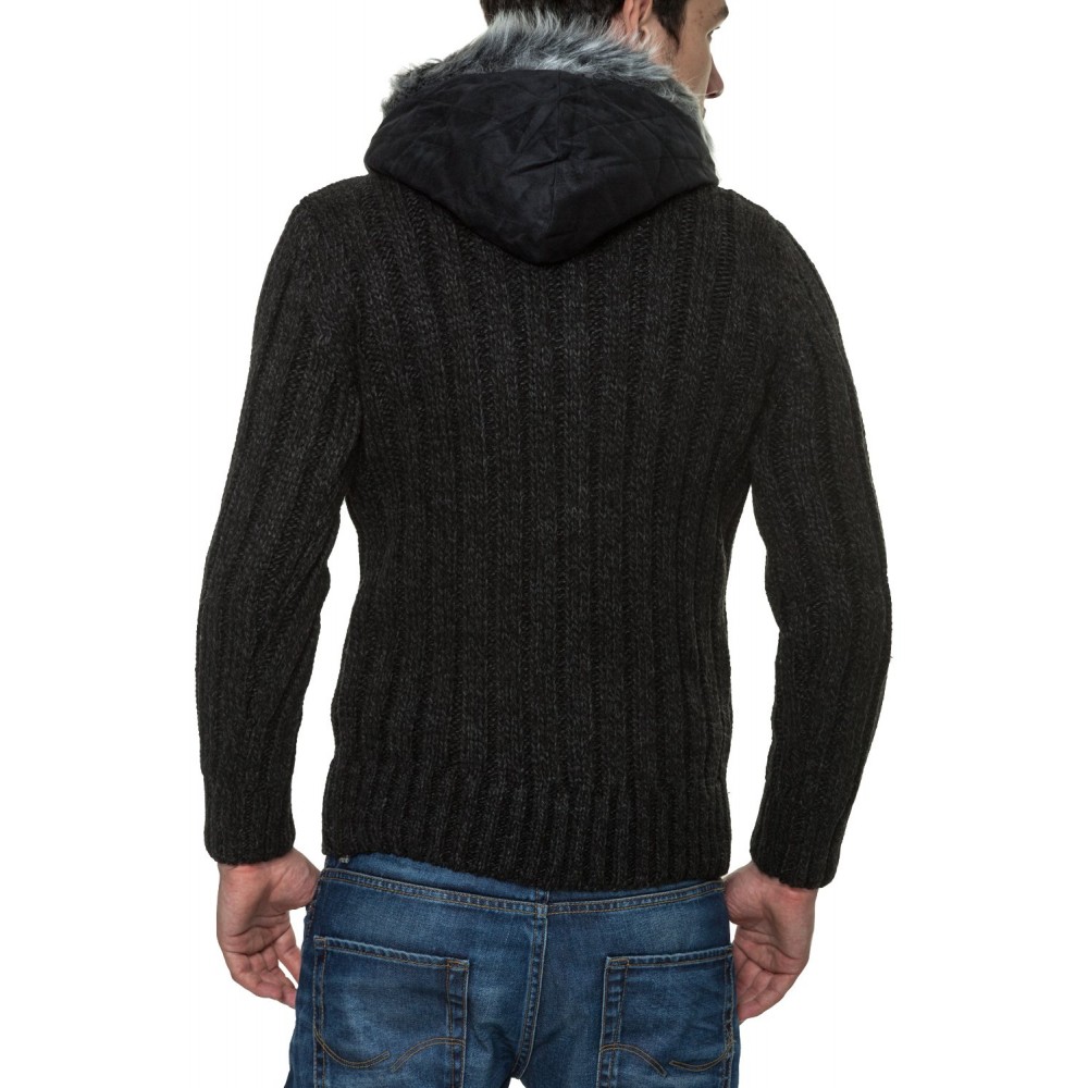 Jacheta-Pulover Tricotat Barbati Carisma Neagra 7173 Jacheta-Pulover Tricotat Barbati Carisma Neagra 7173 - readytowear.ro